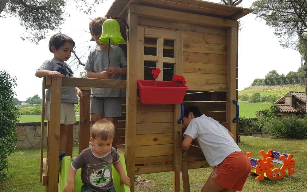 Parque infantil MASGAMES TAGA con pared de escalada y columpio