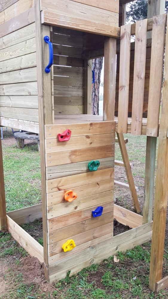 Parque infantil MASGAMES TAGA con pared de escalada y columpio