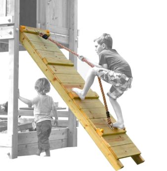 Rampa de escalada con cuerda