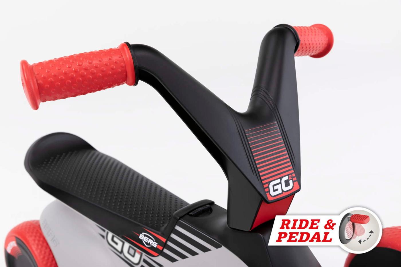 BERG GO² SparX Red caminhante evolutivo com carro de pedal