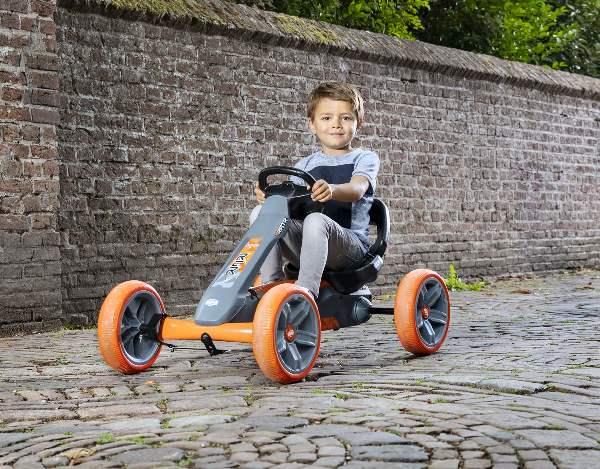 Coche de pedales BERG Reppy Racer