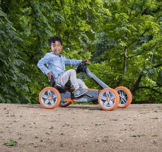 Coche de pedales BERG Reppy Racer