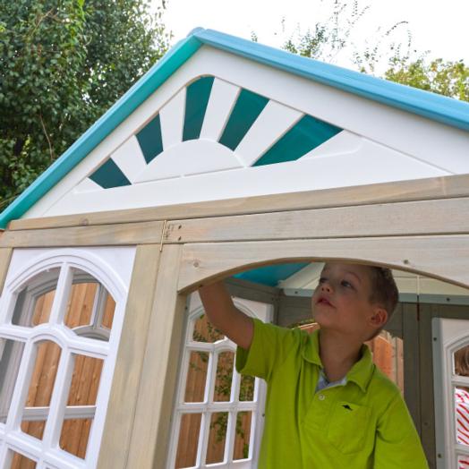 Casinha Highline Retreat criança janela