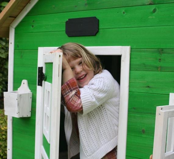 Casita de madeira whacky mansion