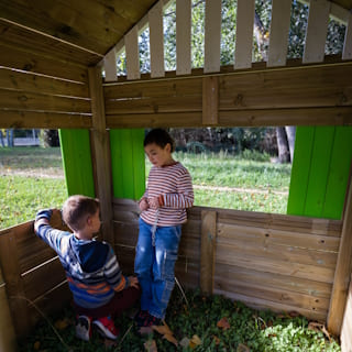 casinha de madeira aprovada escolas gande