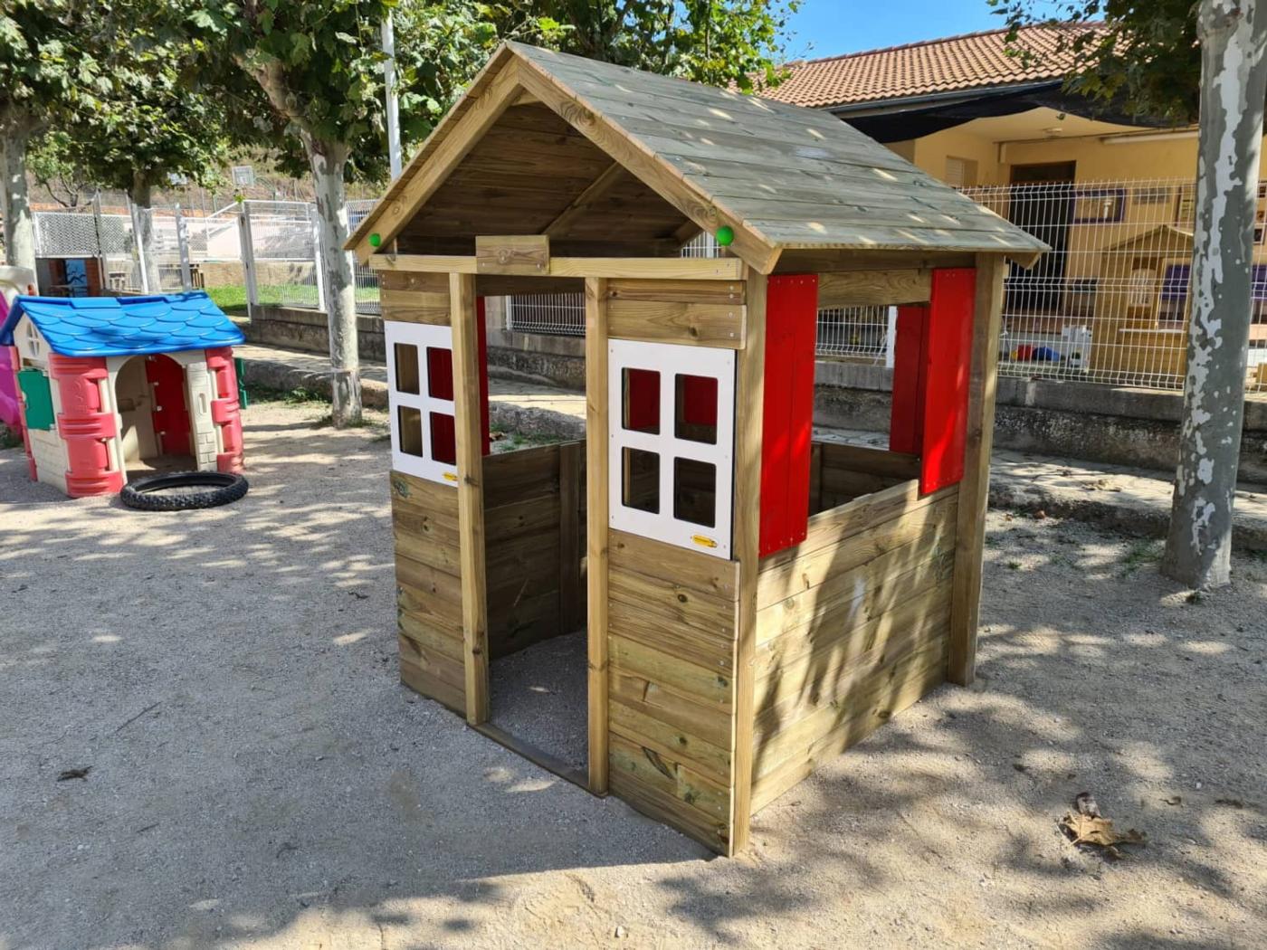 Casita de madera infantil Fresita XL escuelas