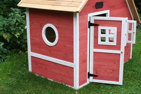 Casita infantil de madeira Crooked