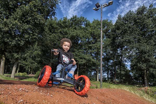 Coche de pedales BERG BUZZY NITRO