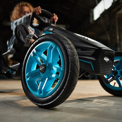 Cotxe de pedals BERG RALLY rodes de pneumàtic de veritat