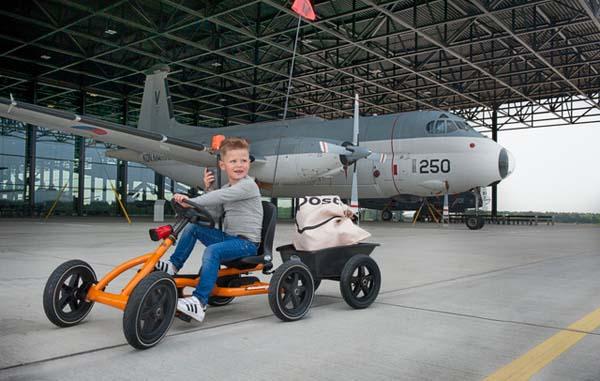 coches de pedales berg buddy naranja