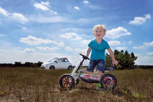 Coches de pedales BERG Buzzy FIAT 500