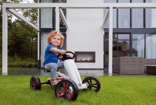 Coches de pedales BERG Buzzy FIAT 500