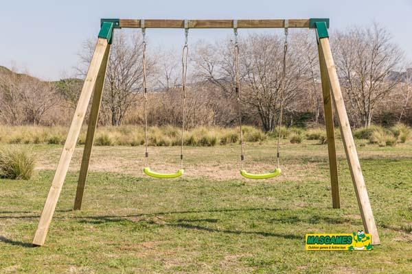 Baloiço duplo de madeira KARAI