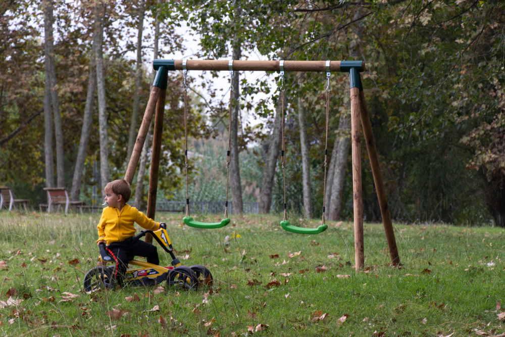 Columpio de madera MASGAMES Kadi dos plazas