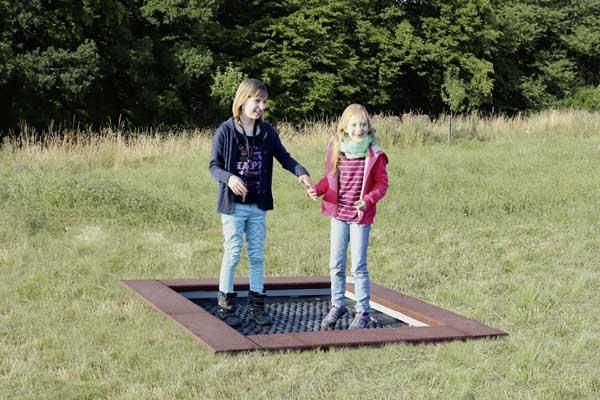 Mini-Trampolín de uso publico