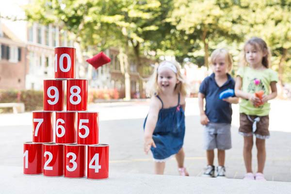 juego de latas de puntería gimkana