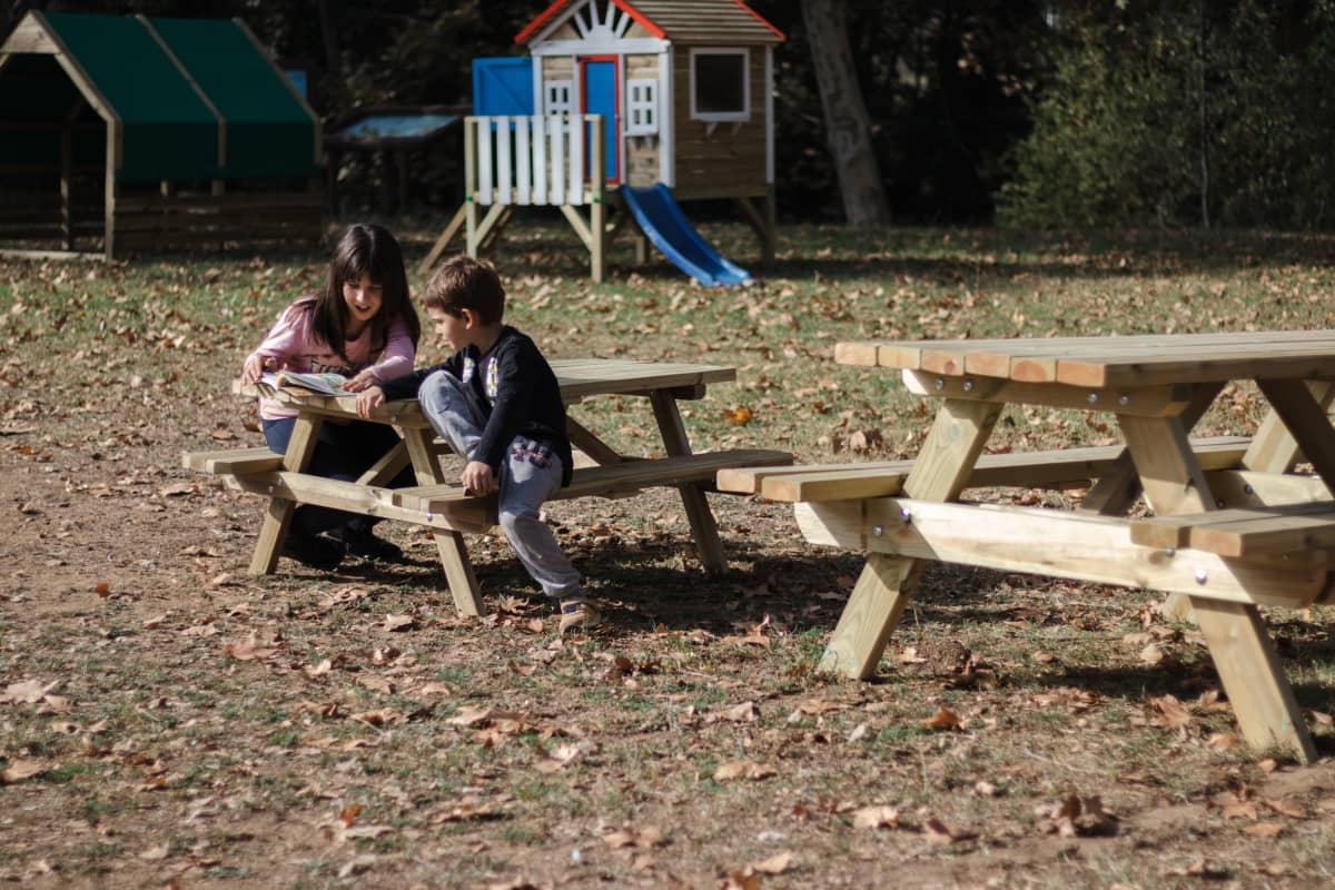 Taula de picnic infantil MASGAMES BRAM de fusta per a l'exterior