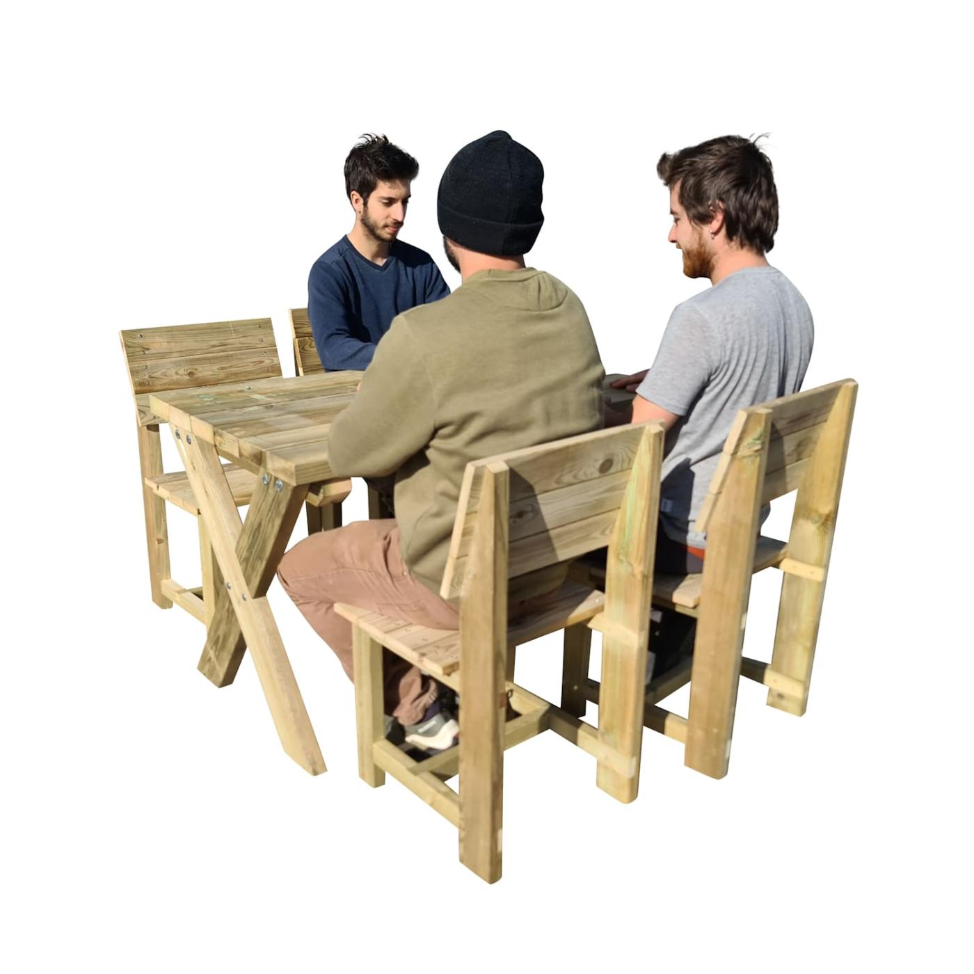 Mesa de madera de exterior MASGAMES XERTA con sillas de madera MASGAMES BATEA