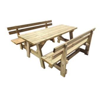 Mesa de madera de exterior ZURICH con bancos con respaldo VIC MASGAMES