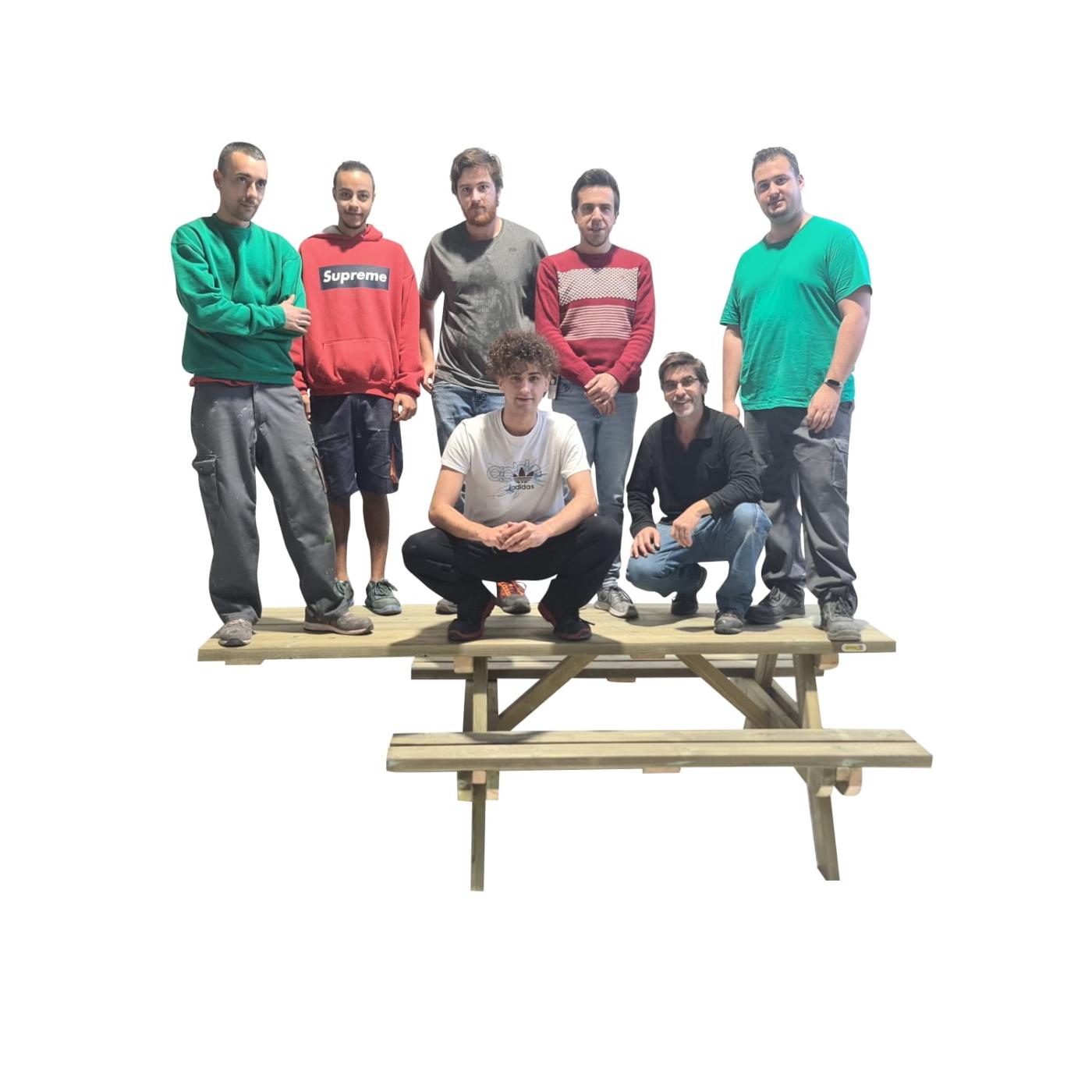 Mesa de piquenique adaptada MASGAMES LYON de madeira para exterior