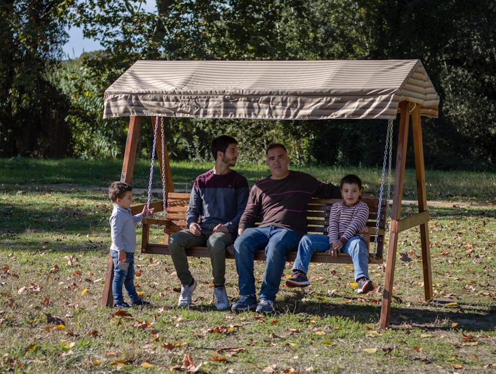 Moble balancí de jardí de fusta MASGAMES ELNA XL amb sostre de lona