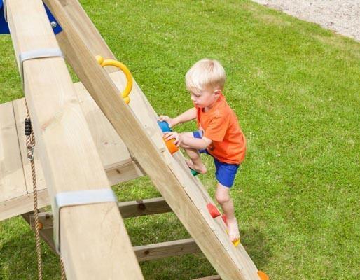 Columpio apoyado XL más rampa de escalada y rampa de cuerdas niño
