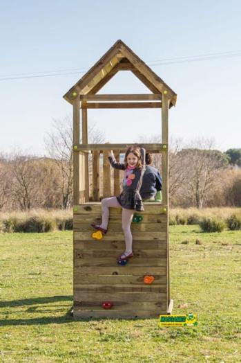 Parque infantil Masgames Canigó com casinha