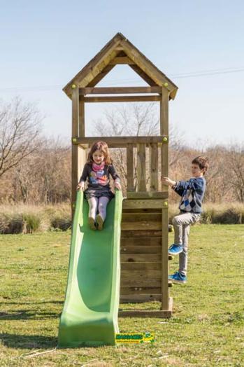 Parque infantil Canigó com baloiços