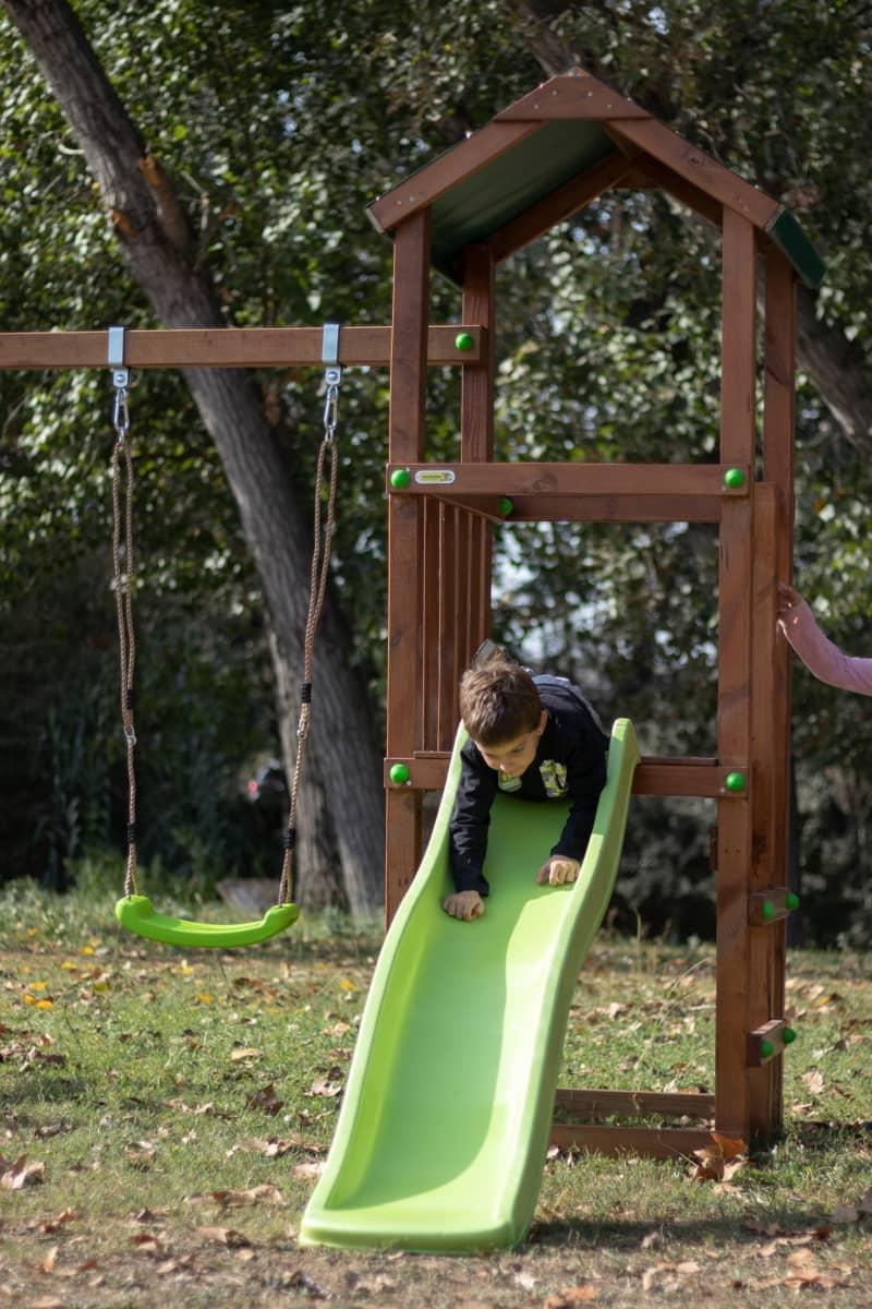 Parc infantil MASGAMES CARLIT de fusta amb sostre de lona, torre amb tobogan i gronxador de dues places