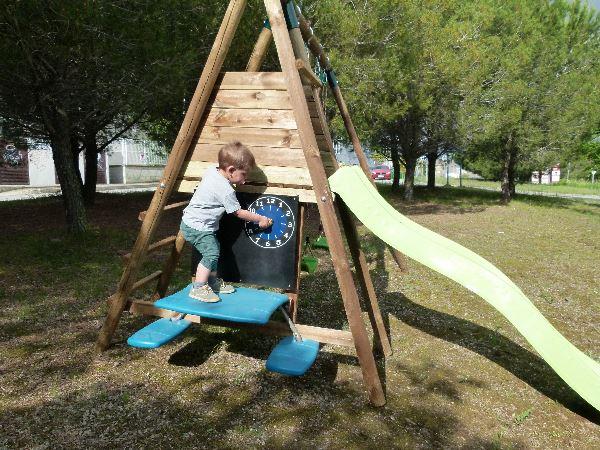 Parque juegos infantil de madera Mauna Loa con asiento para bebé, Todo lo  que quieres para jugar en la calle