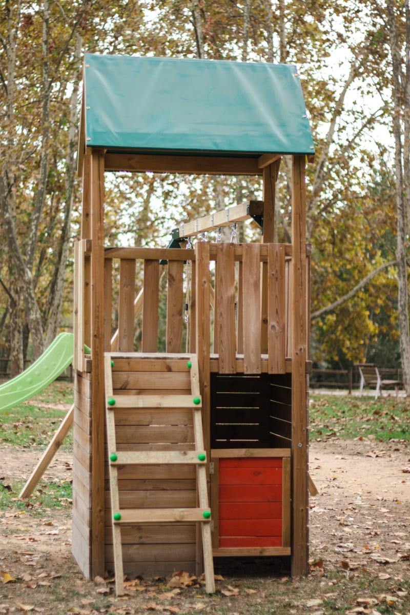 Parque infantil de madeira MASGAMES Tibidabo com escorrega, baloiço e com teto de lona verde 26