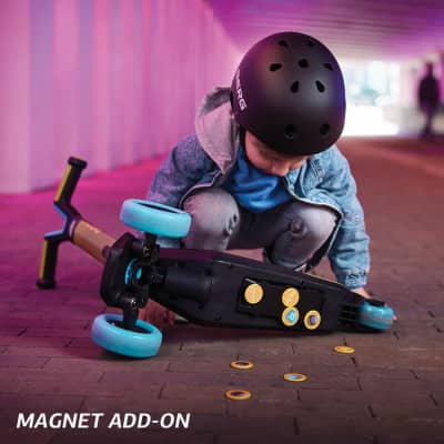 trotinete infantil BERG NEXO com jogo plataforma magnética