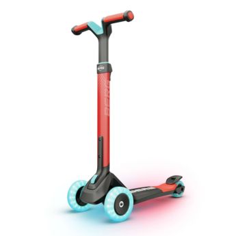Patinete plegable BERG NEXO Light con plataforma LED para ir al cole