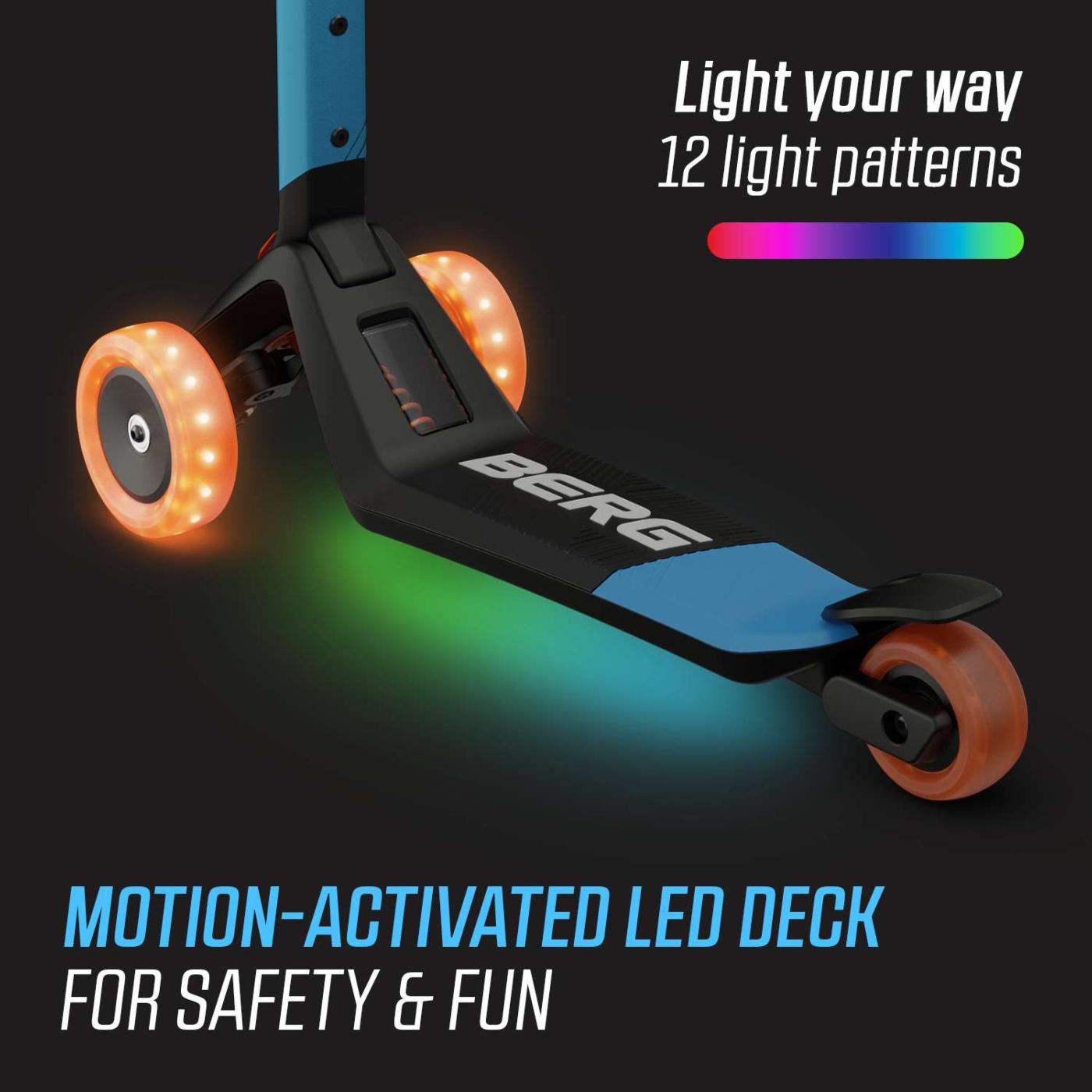 Trotinete BERG NEXO Lights com plataforma LED AZUL