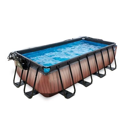 Piscina CUARZO 400 rectangular acabado madera con cubierta y agua caliente descubierta