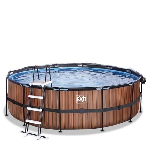 Piscina CORAL 450 acabado madera con cubierta y agua caliente sin cubierta