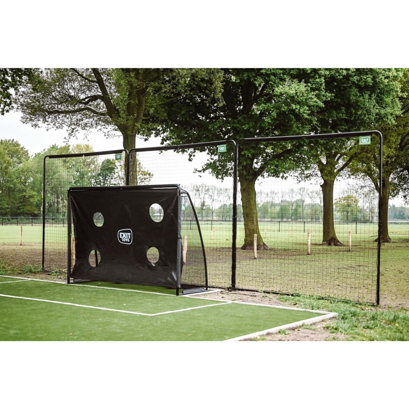 red-exit-backstop-net-900