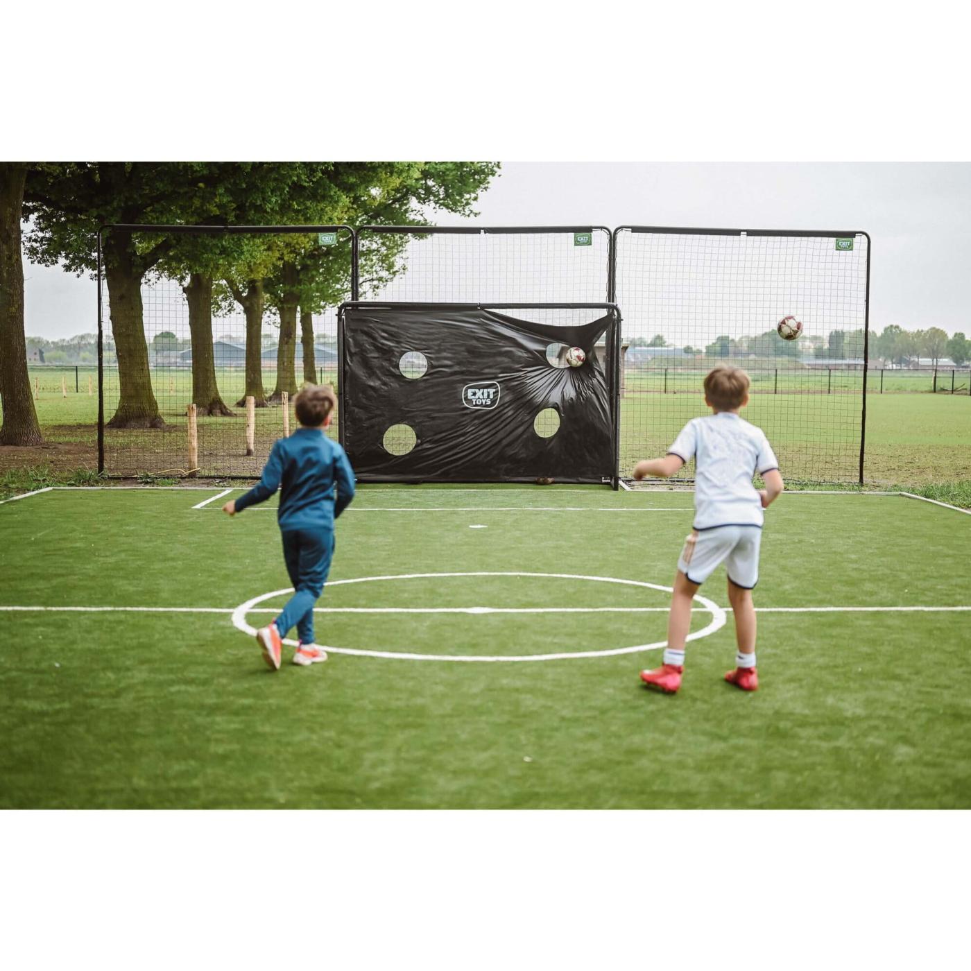 red-exit-backstop-net-900