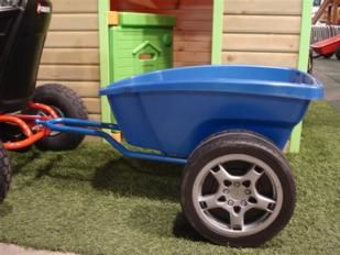 Reboque para carros de pedais