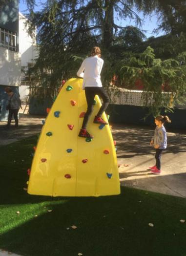 Parede de escalada infantil Montserrat homologado para uso público