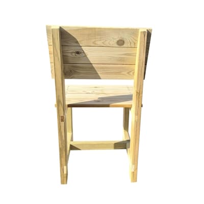 cadira de fusta tractada per a l'exterior en autoclau nivell IV