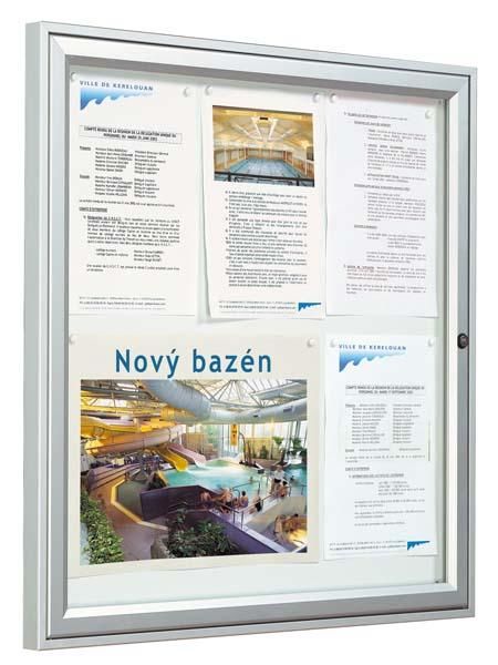 Vitrina de informação exterior 