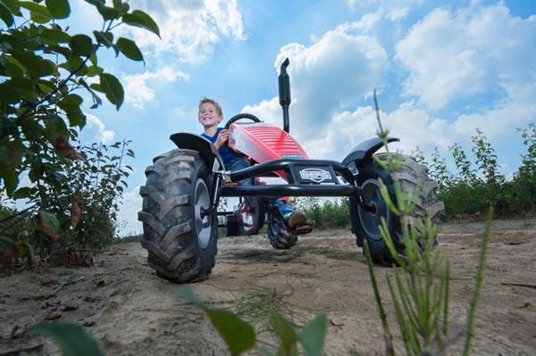 Tractores a pedales BERG CASE-IH BFR