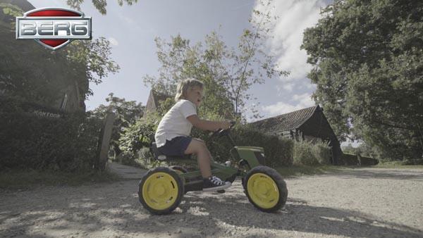 trator de pedais BERG BUZZY JOHN DEERE