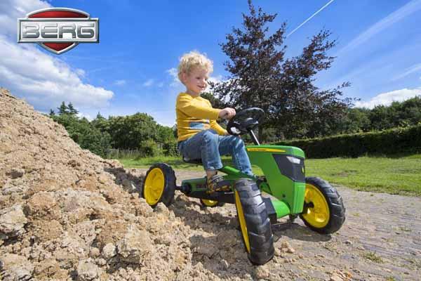 Tractor de pedales BERG BUZZY JOHN DEERE