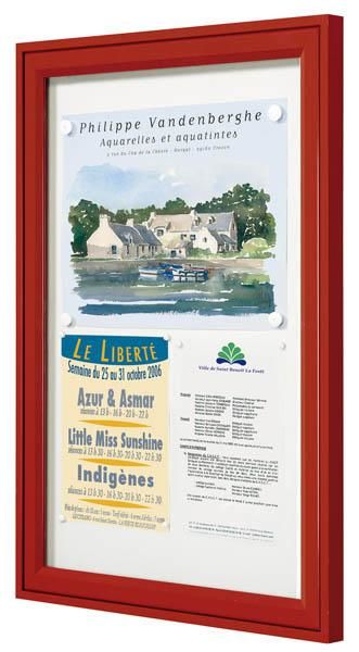 Vitrina exterior pintada tradição 